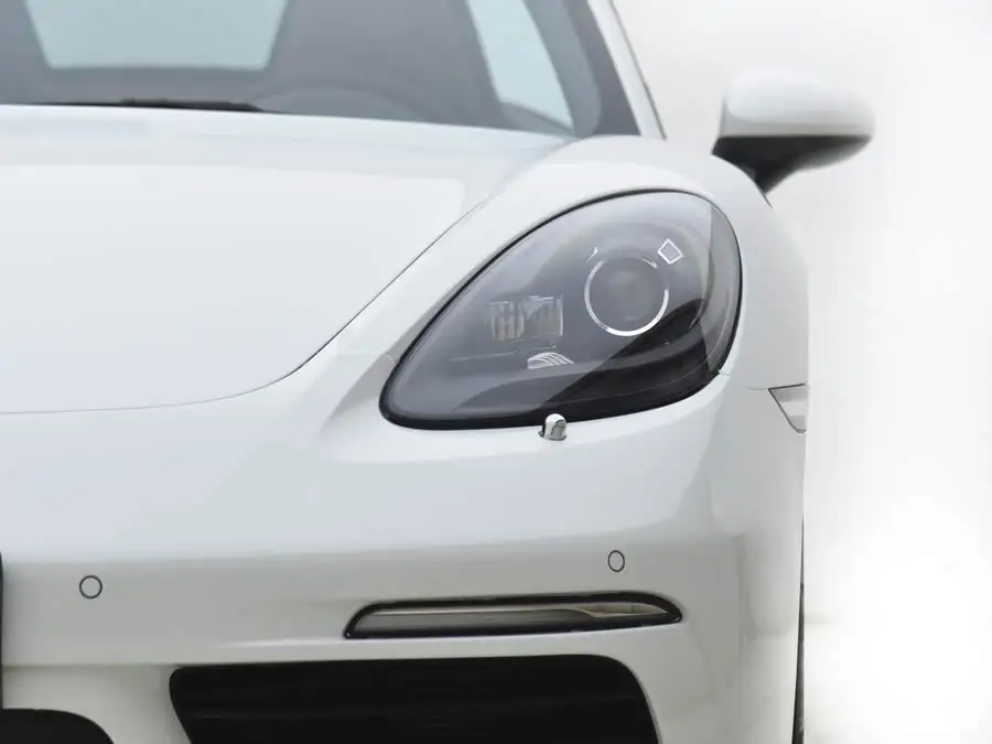 Porsche 718 2022 Boxster 2.0T