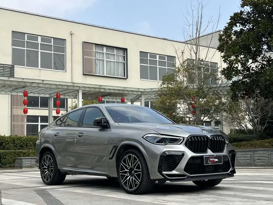BMW X6 M 2022