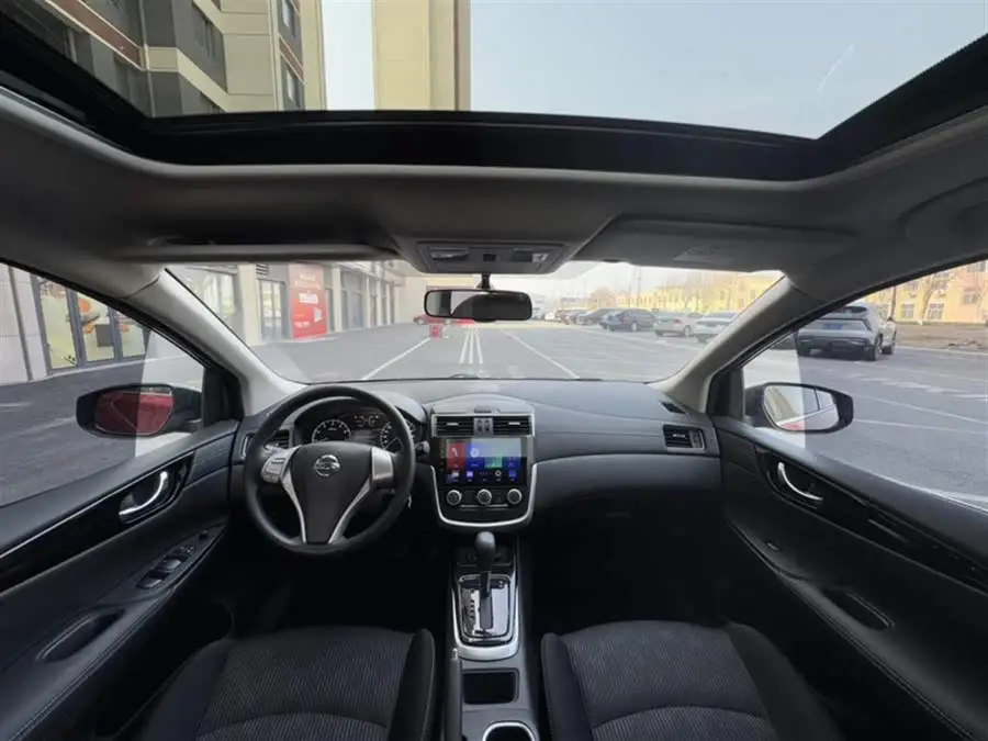 2021 نيسان تييدا 1.6 لتر CVT النسخة الرياضية