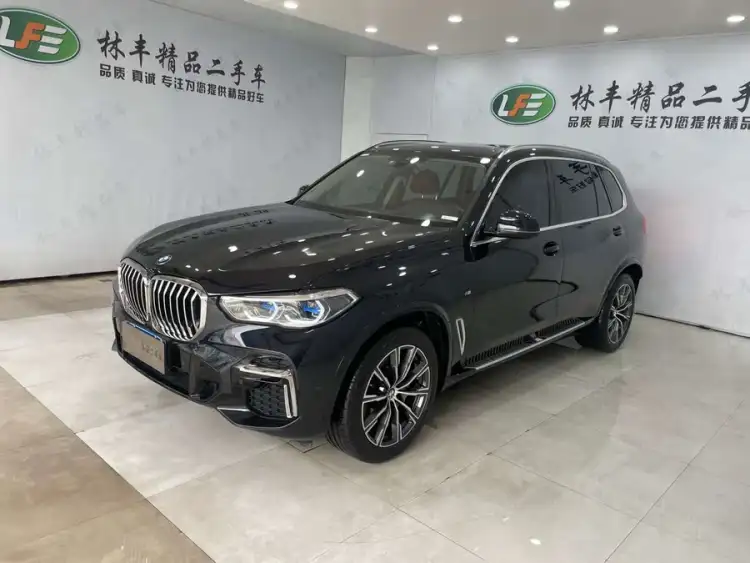 BMW X5 2022 Facelift xDrive 30Li M Sport Package