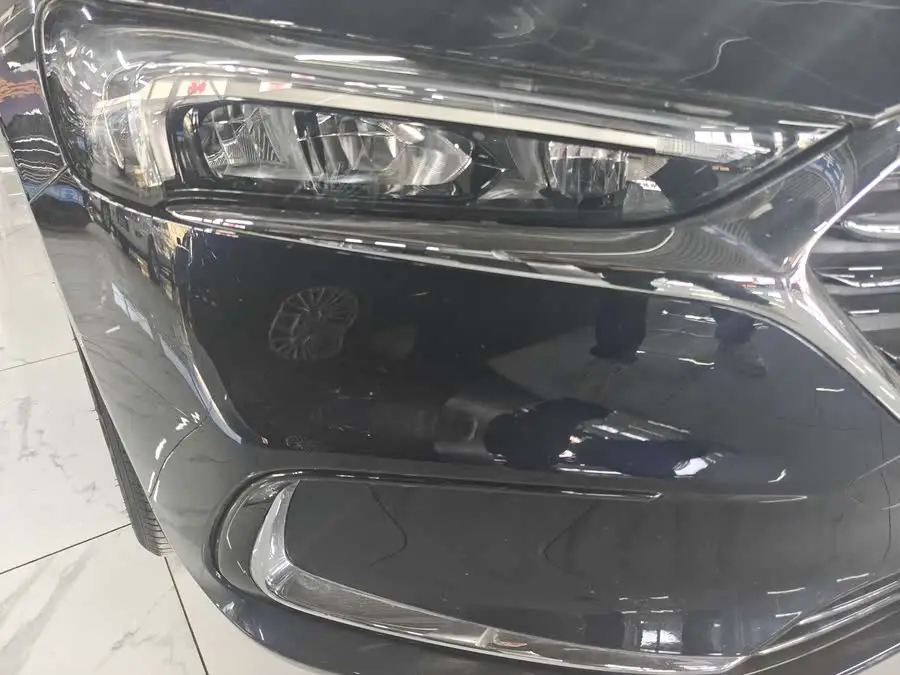 بويك لاكروس 2021 652T فاخرة