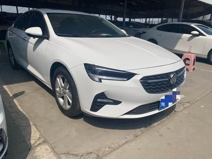 بيوك ريجال 2021 552T النخبة