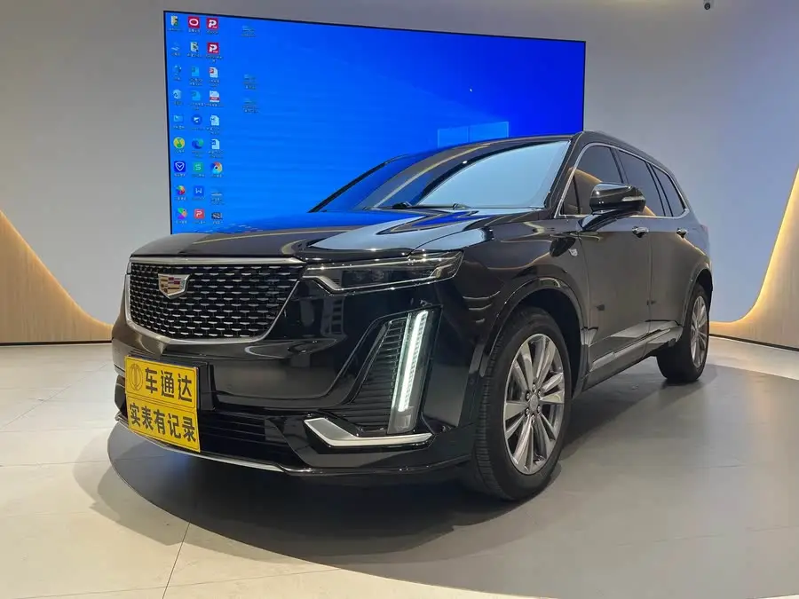 كاديلاك XT6 2020 28T إصدار فاخر بستة مقاعد بنظام الدفع الرباعي مع نظام صوت ممتاز