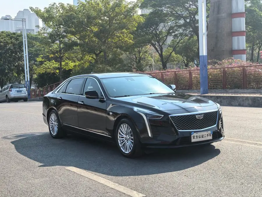 كاديلاك CT6 2021 28T الفاخرة