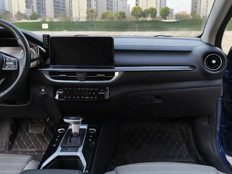 Kia K3 2023 Model 1.5L CVT Luxury Edition