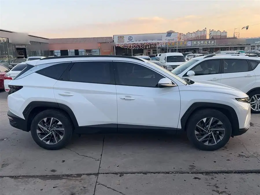 توسان 2022 توسّان L 1.5T DCT LUX النسخة المميزة N Line