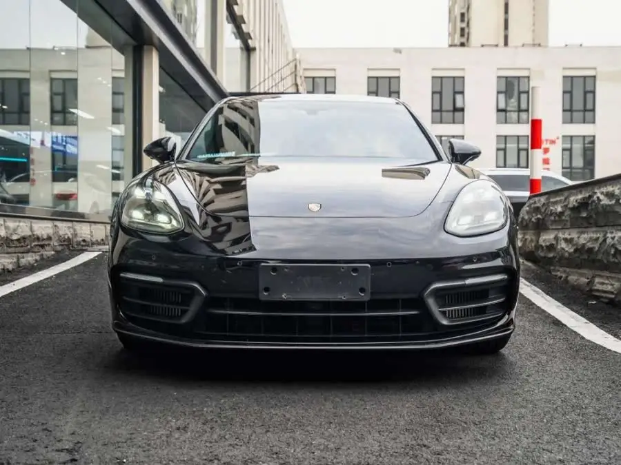 2022 Panamera 4 Executive Platinum Edition 2.9T