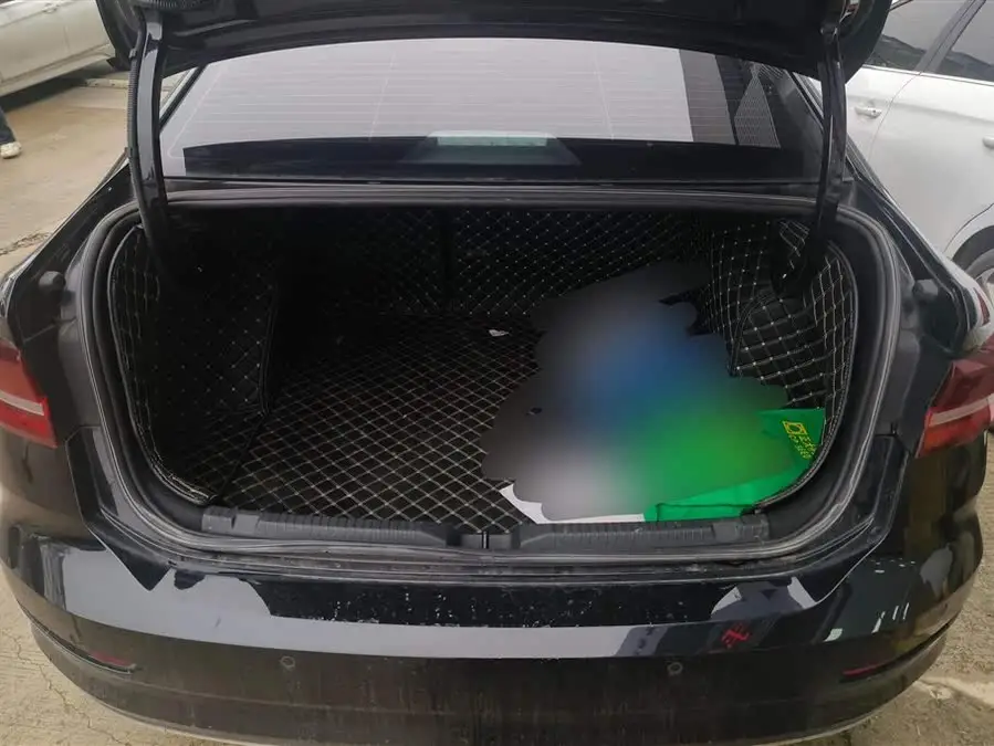 فولكس فاجن لافيدا 2022 280TSI DSG الفاخرة