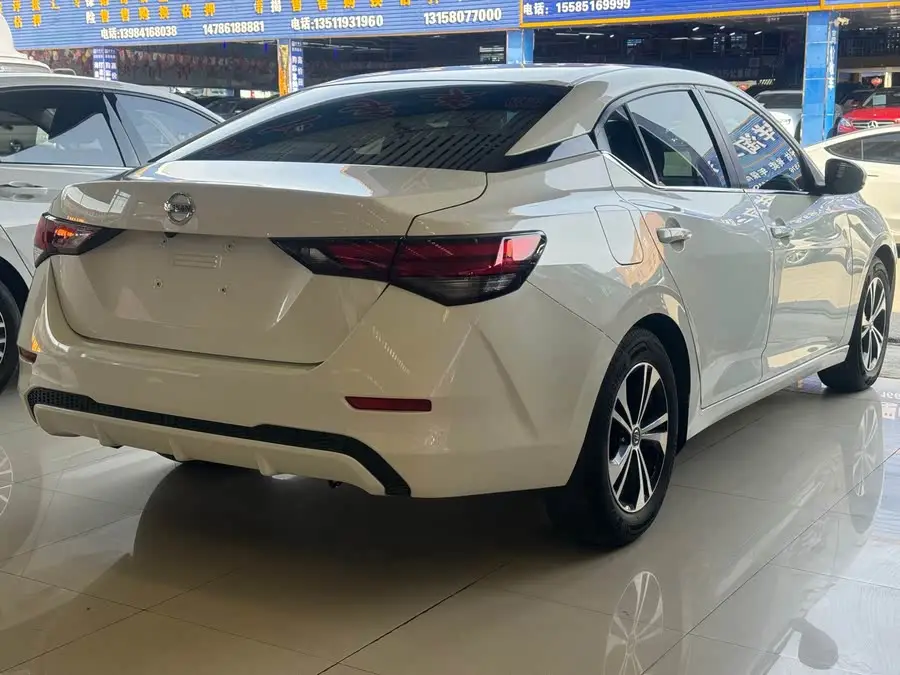 2021 نيسان سيلفي 1.6 لتر XL CVT النسخة الذكية