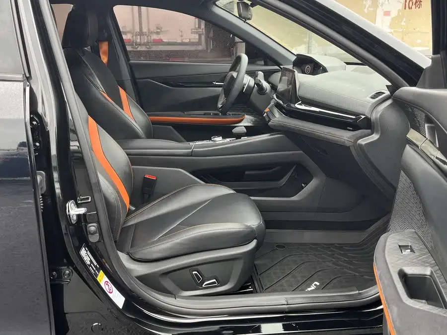 شانجان UNI-V 2022 1.5T نسخة رياضية