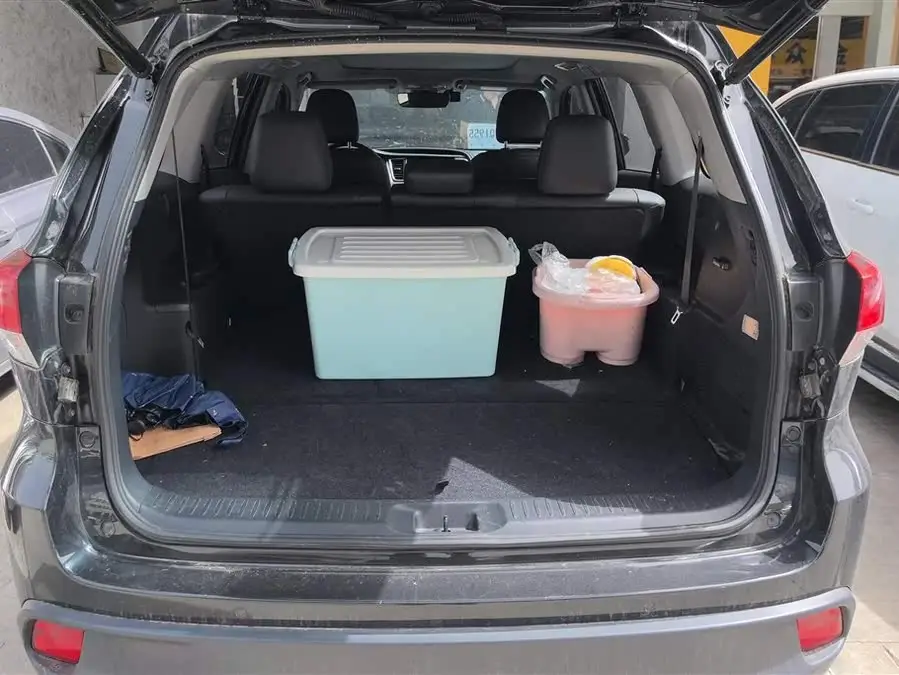 هايلاندر 2018 2.0T الدفع الرباعي النسخة العليا 7 مقاعد الوطنية VI