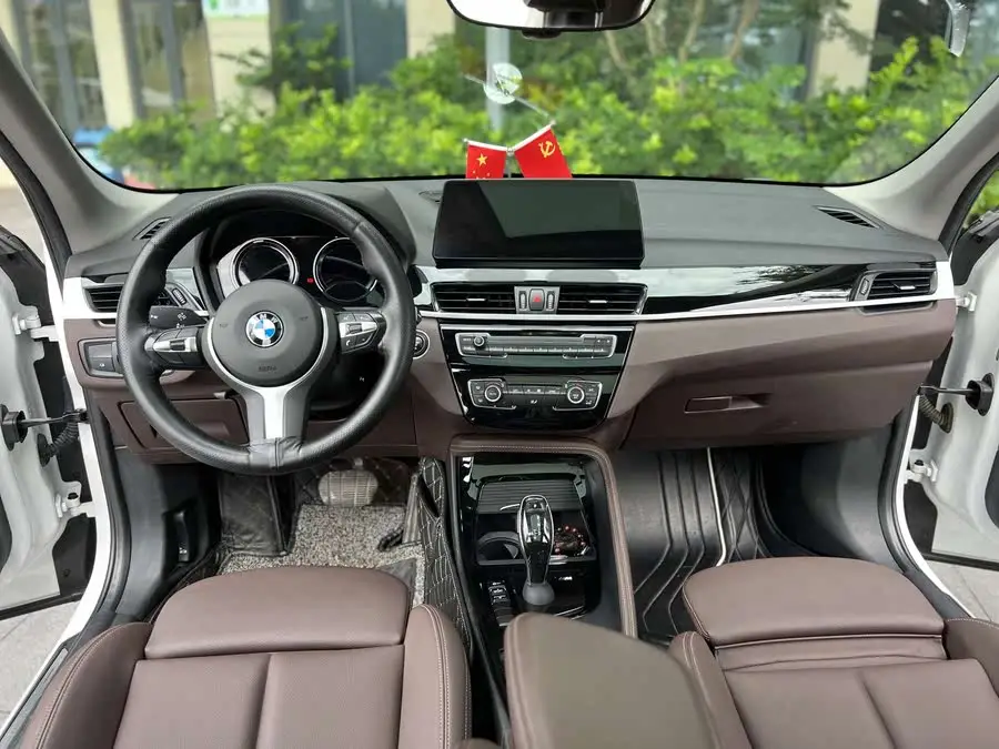 BMW X1 2020 sDrive20Li Luxury Edition