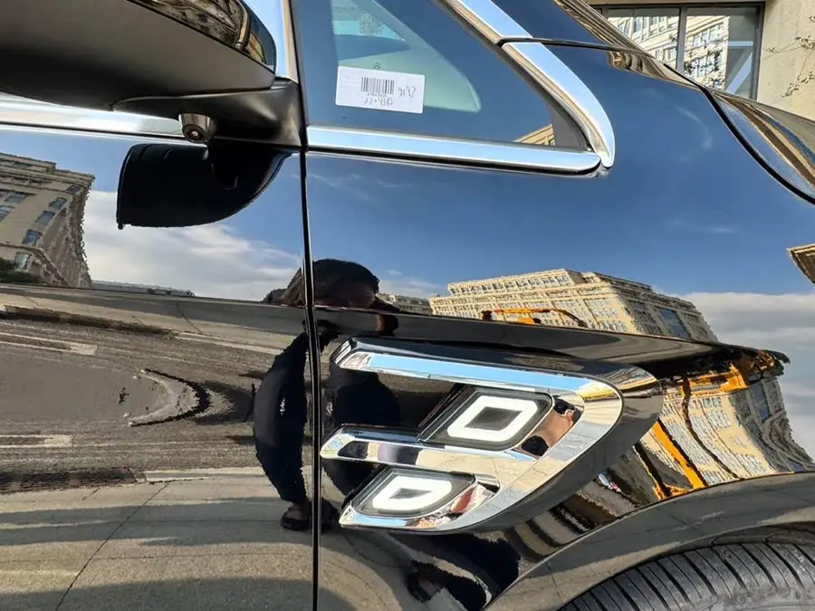 Vito 2024 2.0T Elite Version 7-Seater