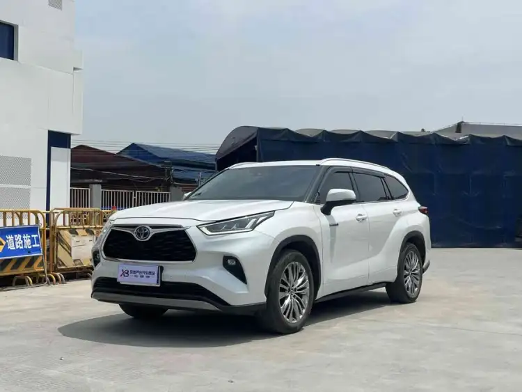 Highlander 2022 Hybrid 2.5L AWD Ultimate 7-Seater