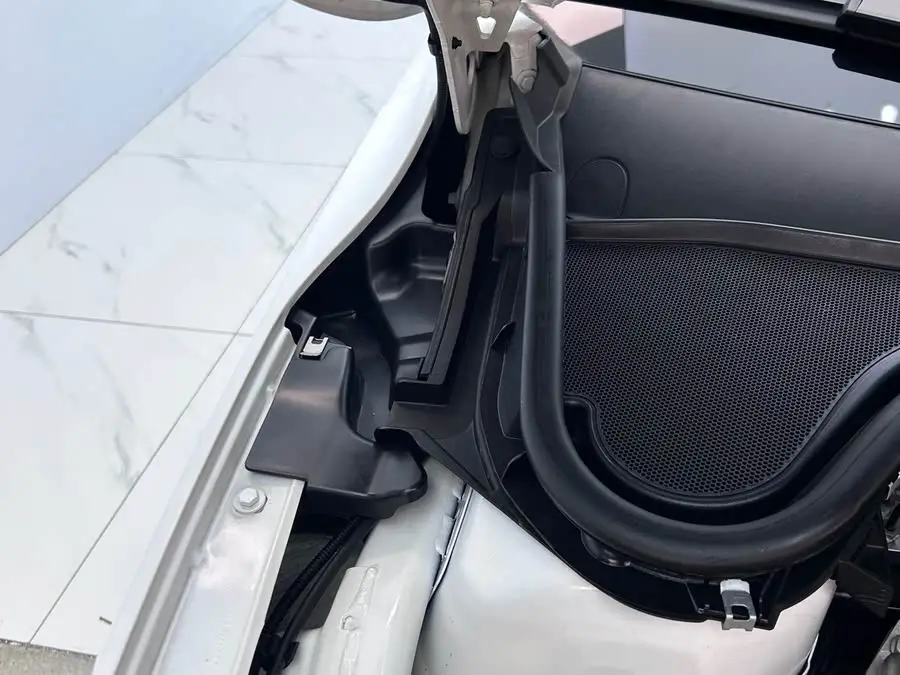 2021 فورد فوكس هاتشباك إيكوبوست 180 أوتوماتيكي