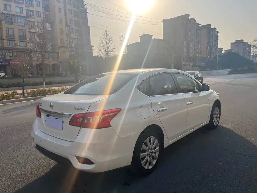 2021 نيسان سيلفي كلاسيك 1.6XE CVT إصدار الراحة