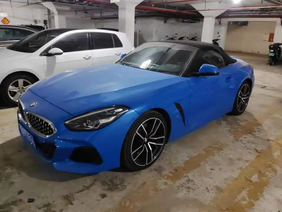 بي إم دبليو Z4 2019 sDrive 25i حزمة M الرياضية
