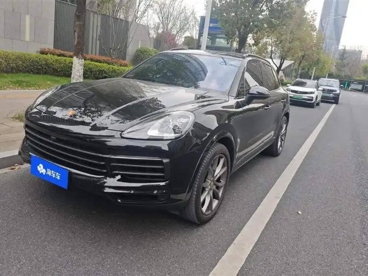 2023 Cayenne 3.0T Platinum Edition