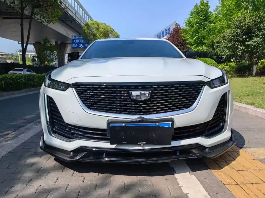 كاديلاك CT5 2022 28T الفاخرة
