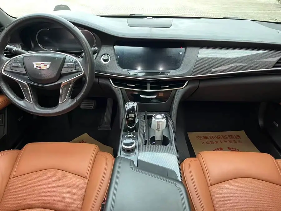 كاديلاك CT6 2021 28T إصدار محدود بطل