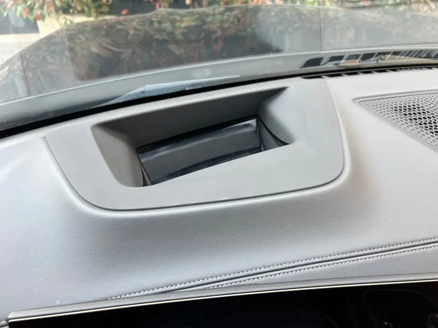 بي إم دبليو X5 2023 xDrive 30Li باقة M الرياضية الفاخرة