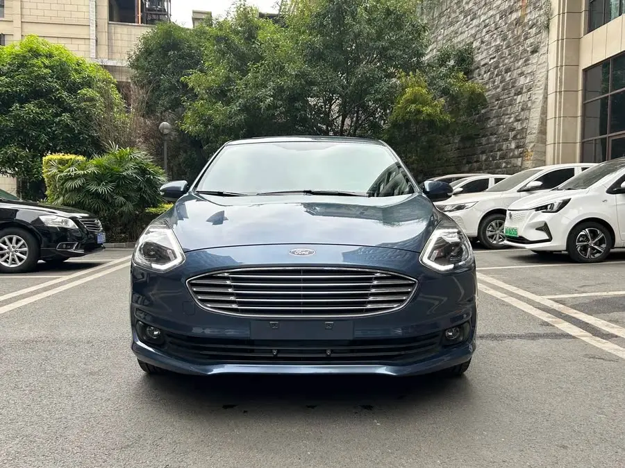 Ford Focus 2019 Facelift 1.5L Automatic Enjoy Version National V