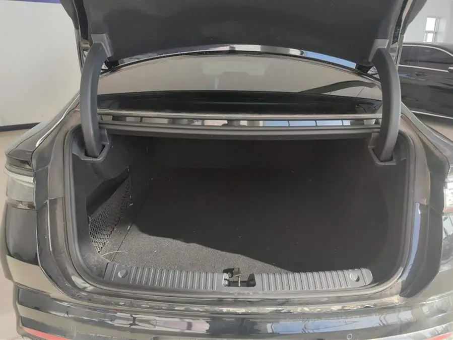 ختم 2023 DM-i 1.5L 121 كم المتميز