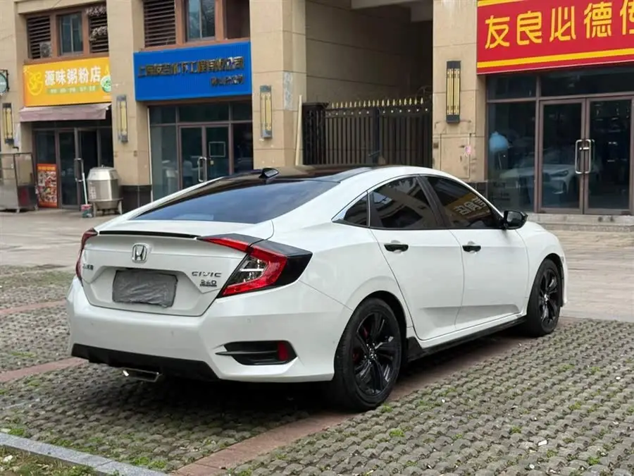 Civic 2019 220TURBO CVT Sport Version National VI