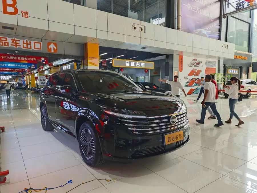 تانلو 2024 طراز 380VC-TURBO إصدار القيادة الذكية الدفع الرباعي 6 مقاعد