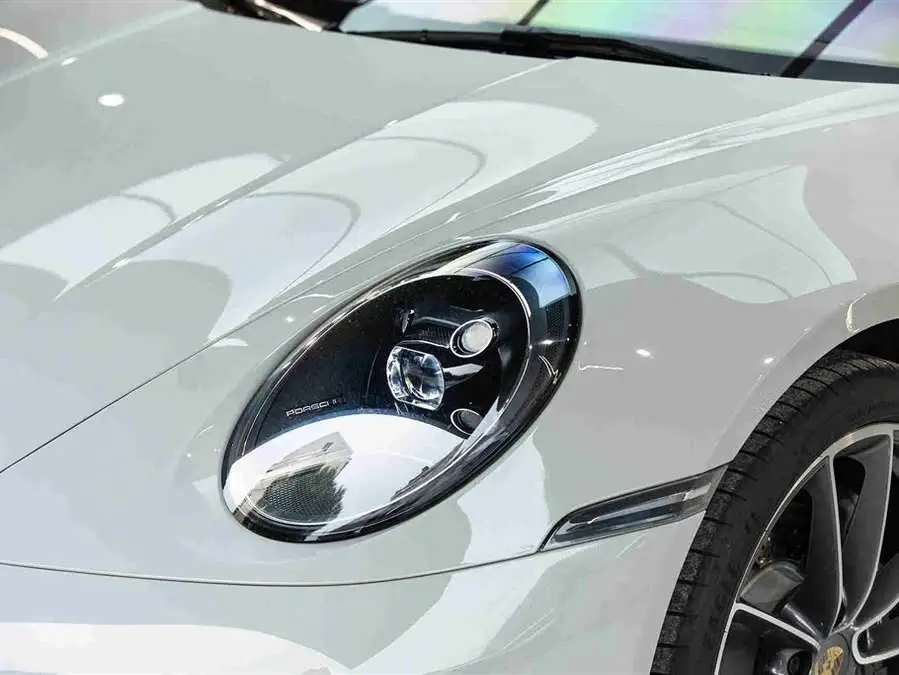 Porsche 911 2022 Carrera 3.0T