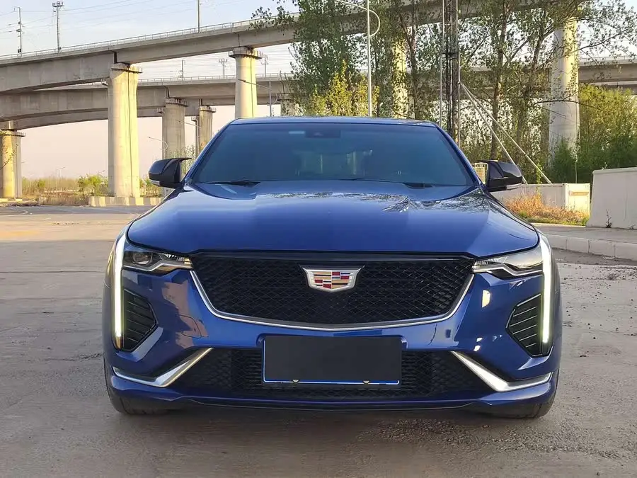 كاديلاك CT4 2020 28T أنيقة