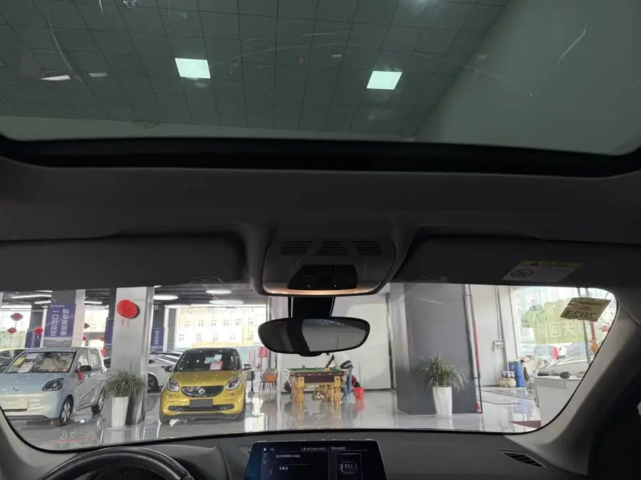 BMW X1 2021 sDrive20Li Luxury Edition