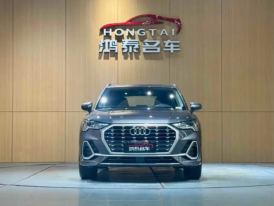 Audi Q3 2023 35 TFSI Fashion Dynamic (1.5T)