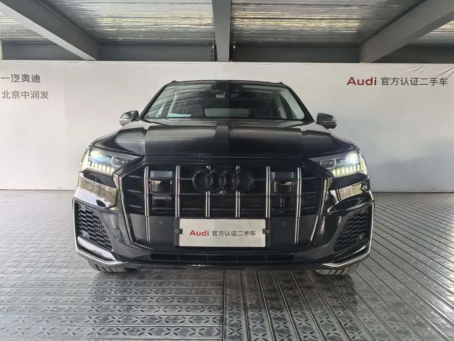 Audi Q7 2022 55 TFSI quattro S line