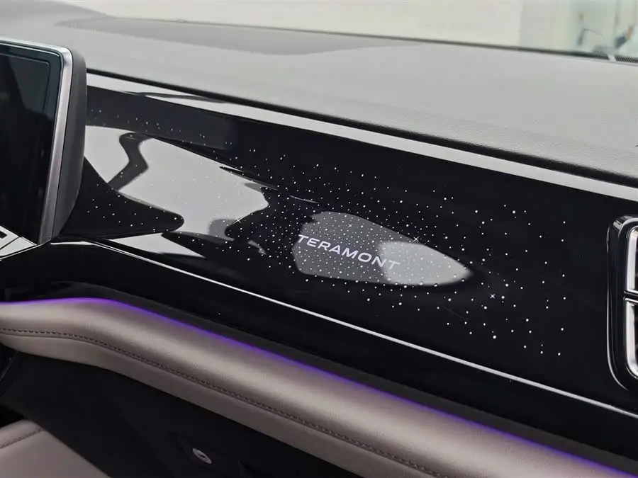 توأن 2021 330TSI نسخة الفخامة الفائقة ذات الدفع الثنائي