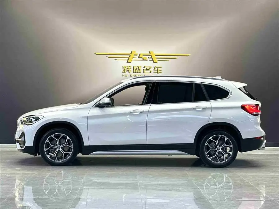 بي إم دبليو X1 2022 sDrive20Li النسخة الحصرية