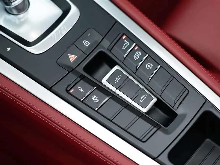 Porsche 718 2022 Boxster 2.0T