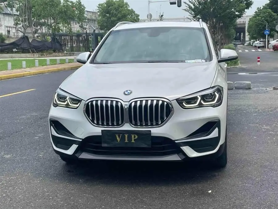 BMW X1 2022 sDrive25Li Leading Model