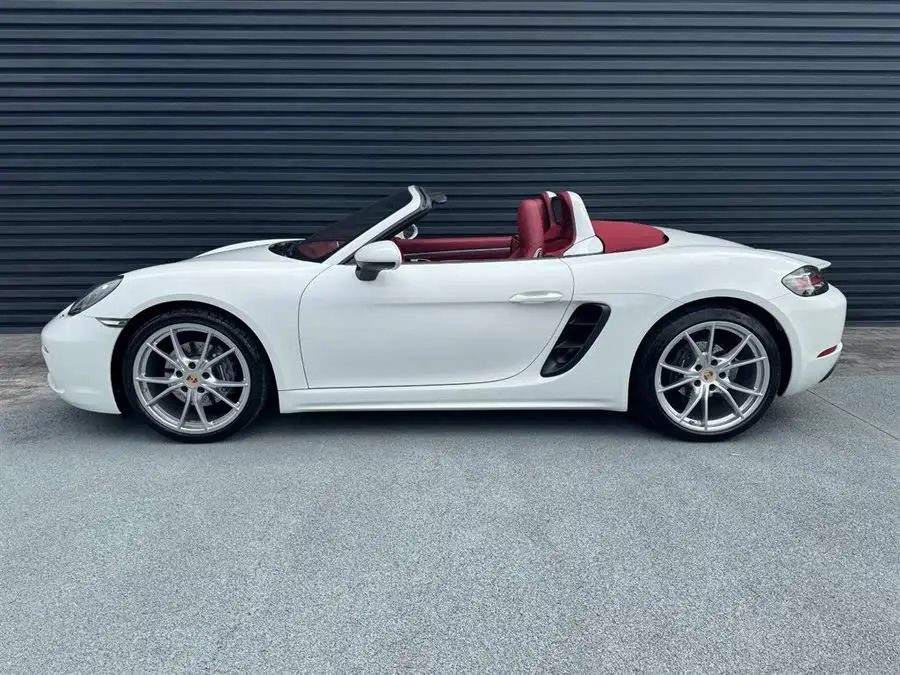 Porsche 718 2022 Boxster 2.0T