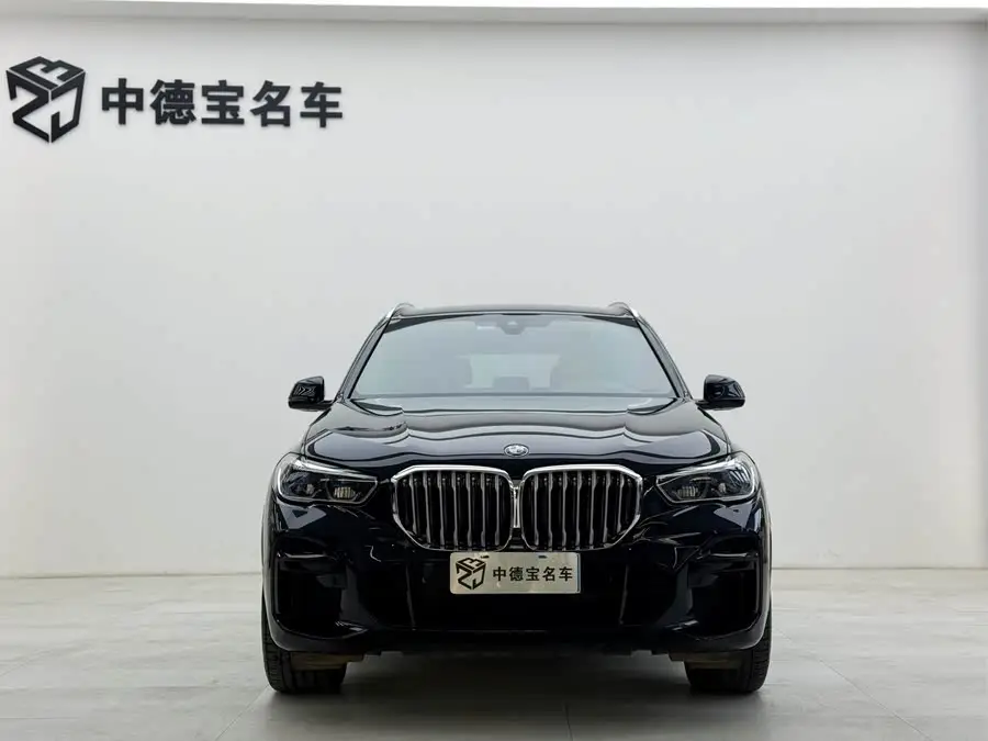 BMW X5 2022 xDrive 30Li Exclusive M Sport Package