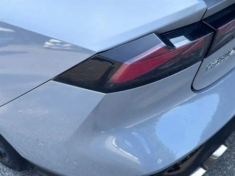 Changan UNI-V 2022 1.5T Premium