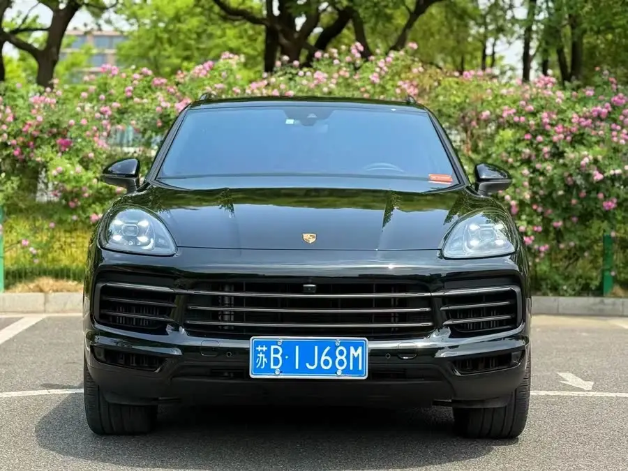 2023 Cayenne 3.0T Platinum Edition