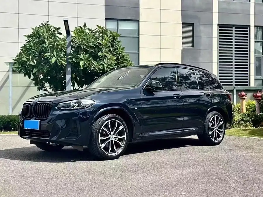 BMW X3 2022 xDrive30i Leading M Night Package