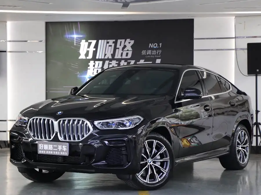 بي إم دبليو X6 2022 xDrive40i حزمة M الرياضية