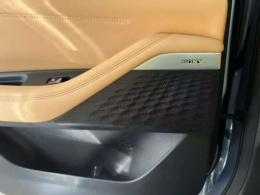 شانجان UNI-K 2021 2.0T الفاخرة