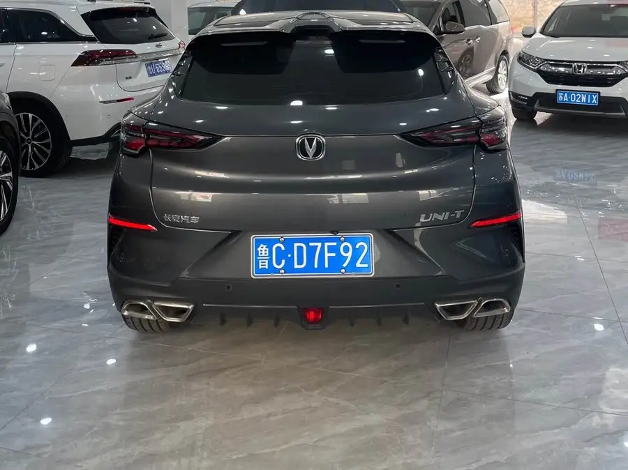 تشانغآن UNI-T 2020 1.5T الفاخرة