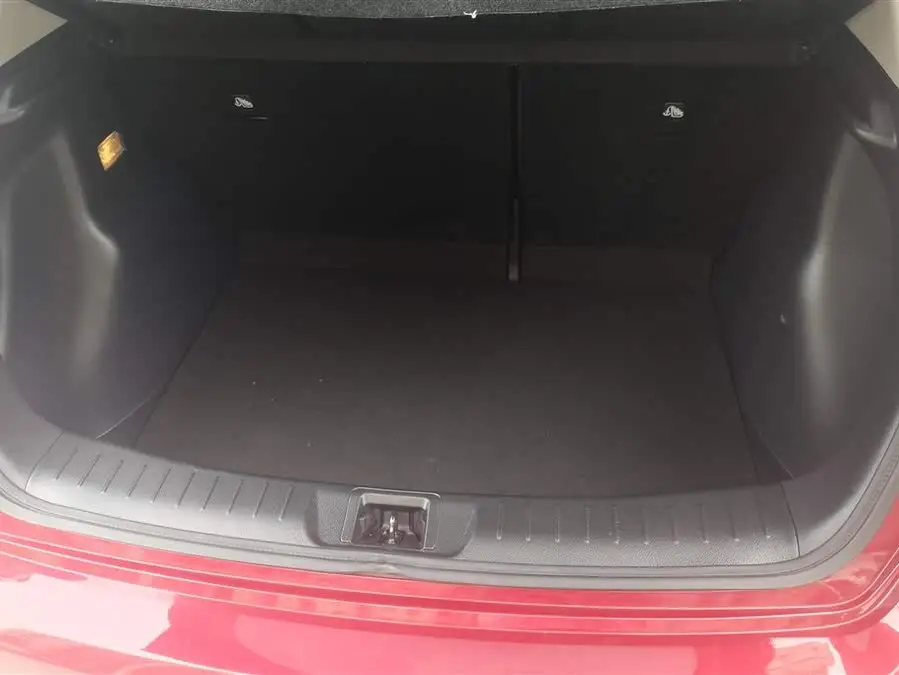 نيسان تييدا 2021 1.6L CVT النسخة الرياضية