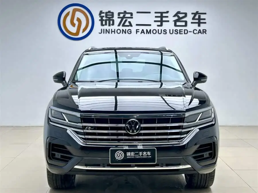Touareg 2021 3.0 TSI R-Line Classic Sport Package
