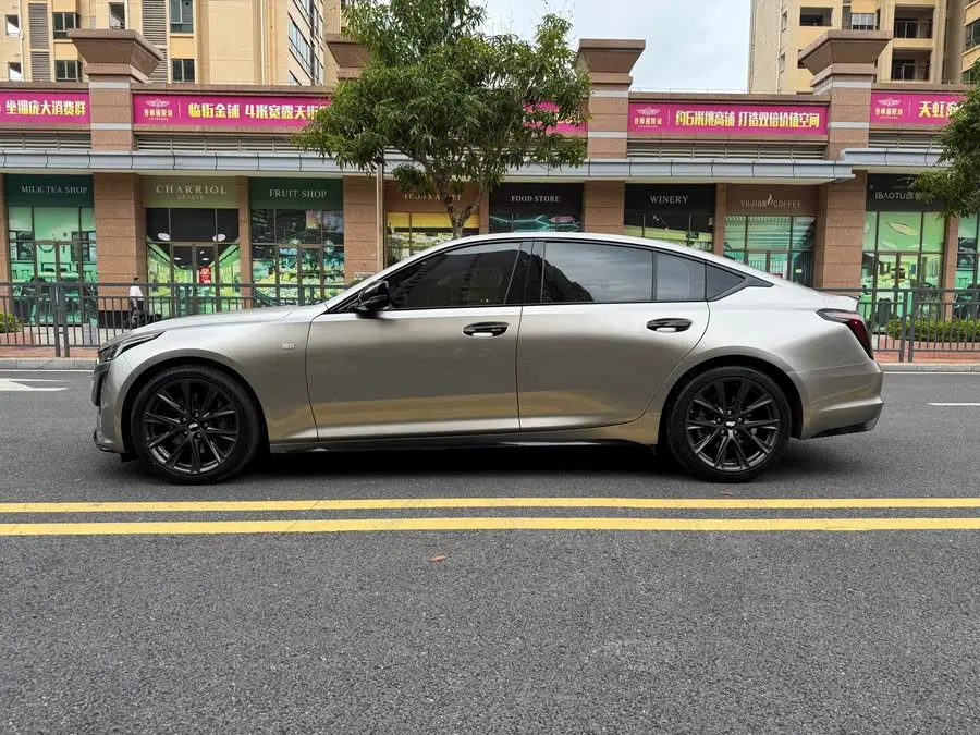 كاديلاك CT5 2020 طراز معدل 28T بلاتينيوم سبورت إيديشن