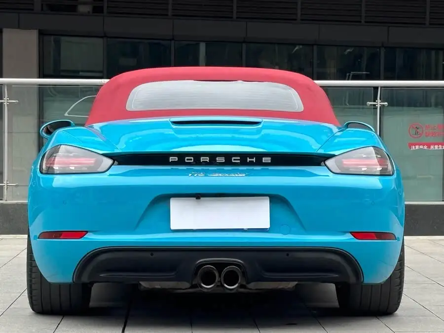 Porsche 718 2020 Model Boxster 2.0T